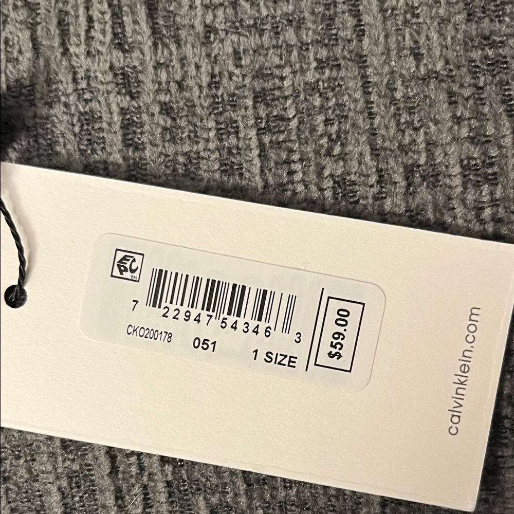 Calvin Klein Light Gray Knit Scarf - Picture 5 of 6